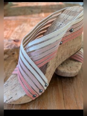 Lucky Band Makayla Pink/Cream Color Cork Wedge Strappy Summer Sandal Size 8.5